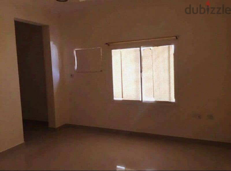 280 BHD Large ground fl apartment near Rmez Riffa شقه كبيره ٤ غرف نوم 4