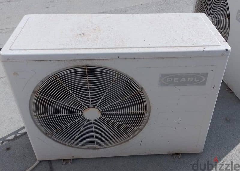 3 ton Ac for sale good condition call watsap 1