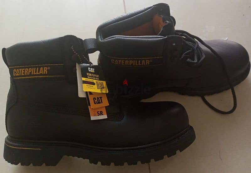 BRANDED CATERPILLER SAFETY SHOES BRAND NEW 2