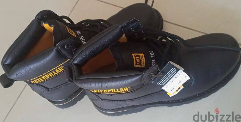 BRANDED CATERPILLER SAFETY SHOES BRAND NEW 5