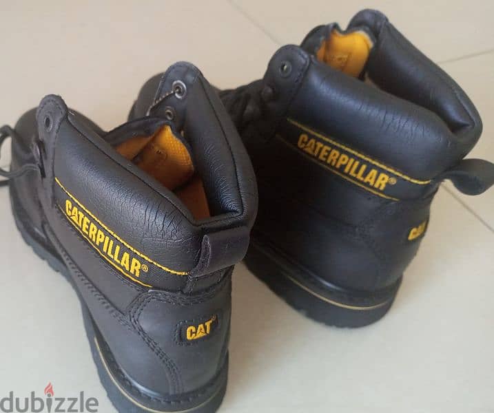 BRANDED CATERPILLER SAFETY SHOES BRAND NEW 6