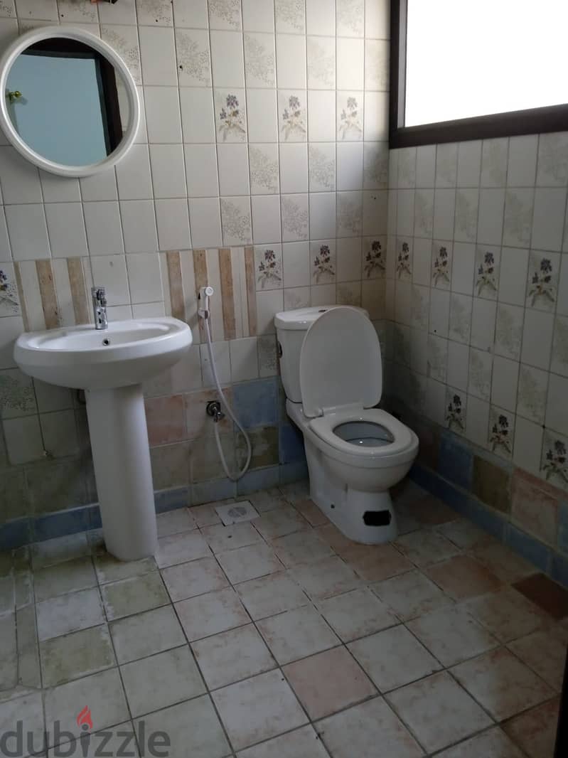 ------- JUFFAIR: 1b Large Studio Flat Near OASIS Mall SemiF ------- 4