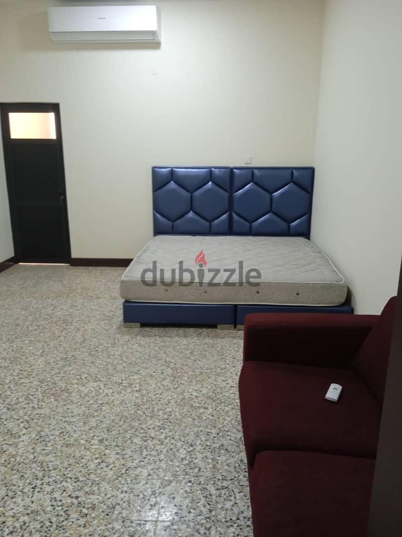 ------- JUFFAIR: 1b Large Studio Flat Near OASIS Mall SemiF ------- 5