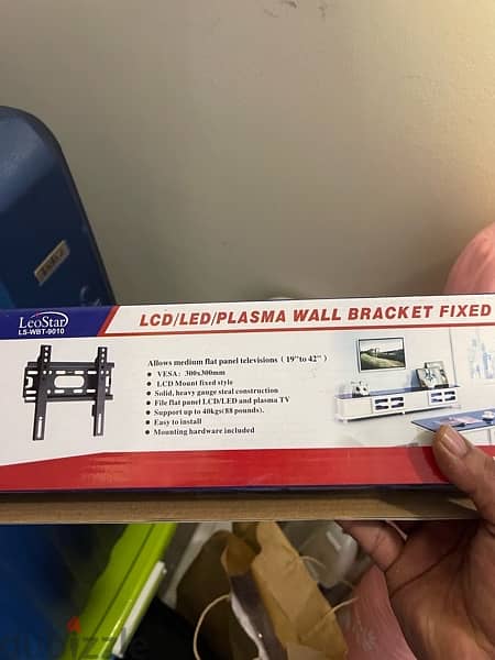 TV wall bracket 0