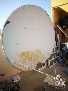 dish for sale(airtel) Urgent sale, must go 0