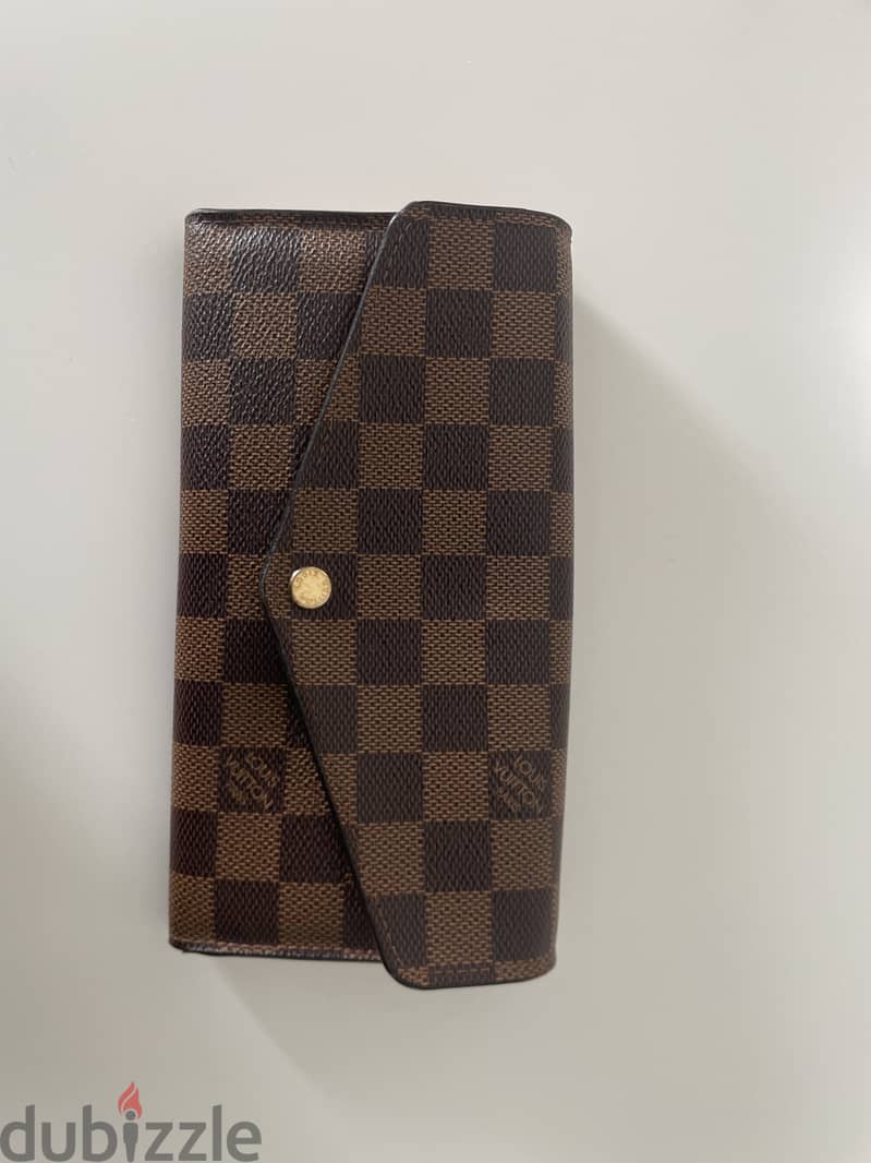 Brand new Louis Vuitton wallet (price Negotiable)