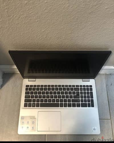 Dell 15.6 Touch i7 8th gen silver 1TBSSD laptop