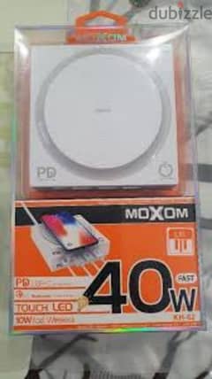 Moxom original charger dock for sale 0