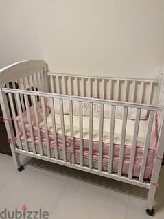 Baby cot sales dubizzle