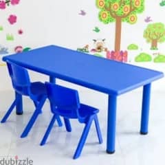 Plastic rectangle table