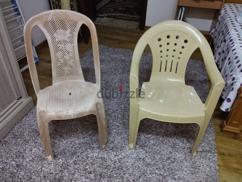 2 plastic chairs 1