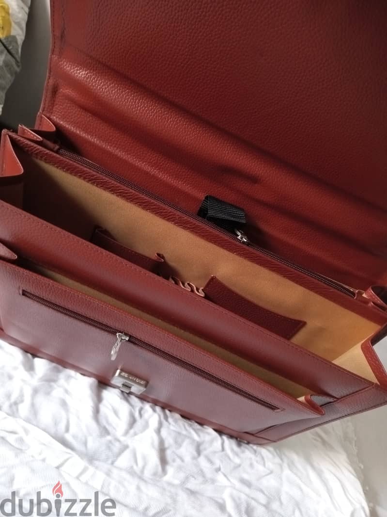 Genuine Pakistani leather laptop and file bag 1