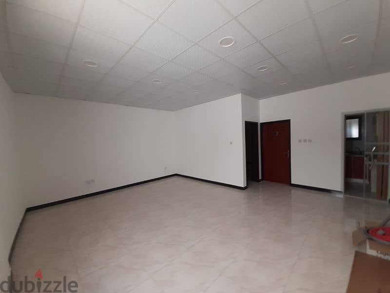 commercial Offices Near Megamart Muharraq Market 9