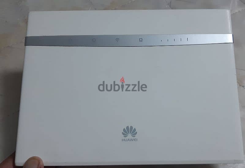 Huawei 4G+300mbps unlocked 2.4 and 5G wifi 0