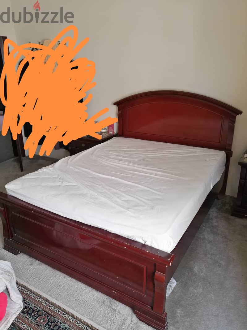 For sale bed in excellent condition 1