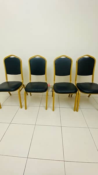 Dining Table with Glass Top and 4 Chairs 1