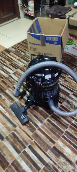 used panasonic 15L vacuum cleaner 3