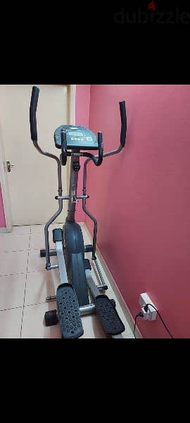 steelflex Xe 4700 cycle. tredmill. 1