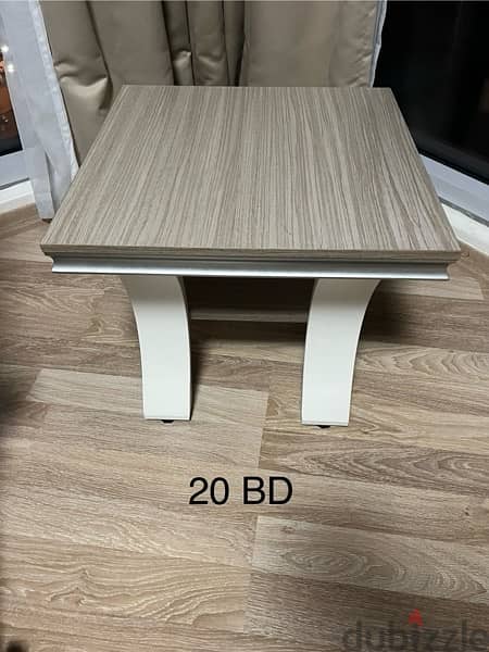 square Table new 0