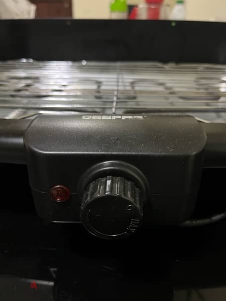 Geepas 2000W Electric Barbecue Grill 2
