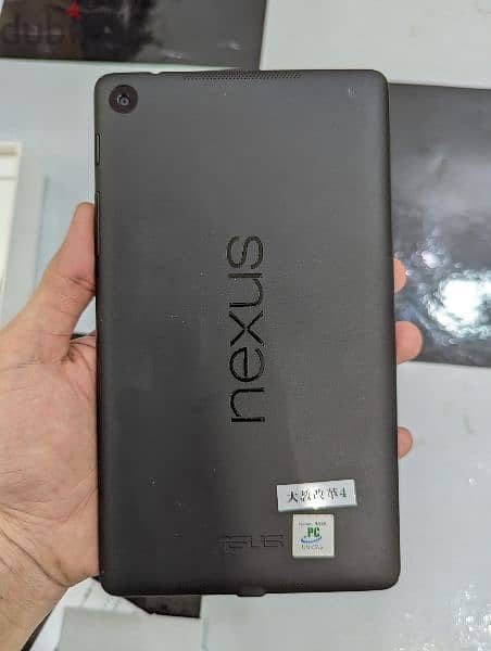 Google Nexus 7 2nd generation with box 2