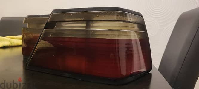 mercedes-benz w124 smoked taillight lens