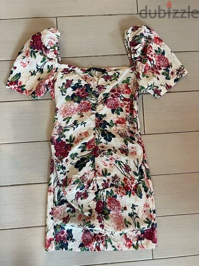 Zara dress new size M