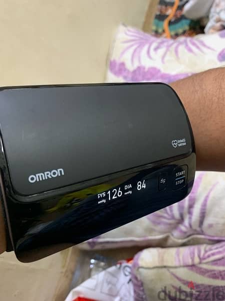 Omron blood pressure  check ( smart) 2