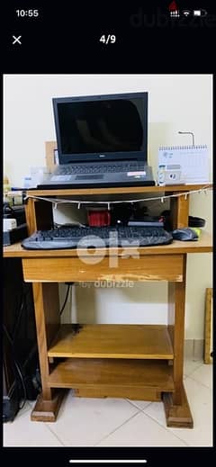 Desktop computer outlet table olx