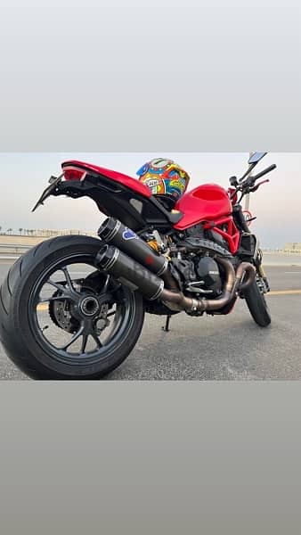 Ducati monster 1200R model 2016 3