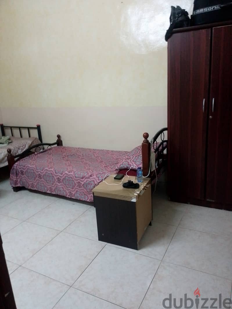 One room available for rent  and also room sharing available 6