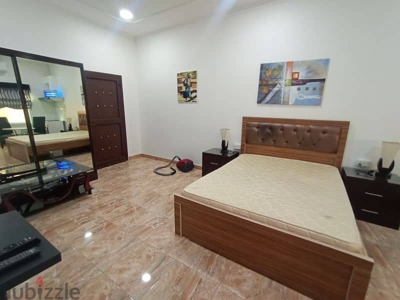 studio flat furnished 2