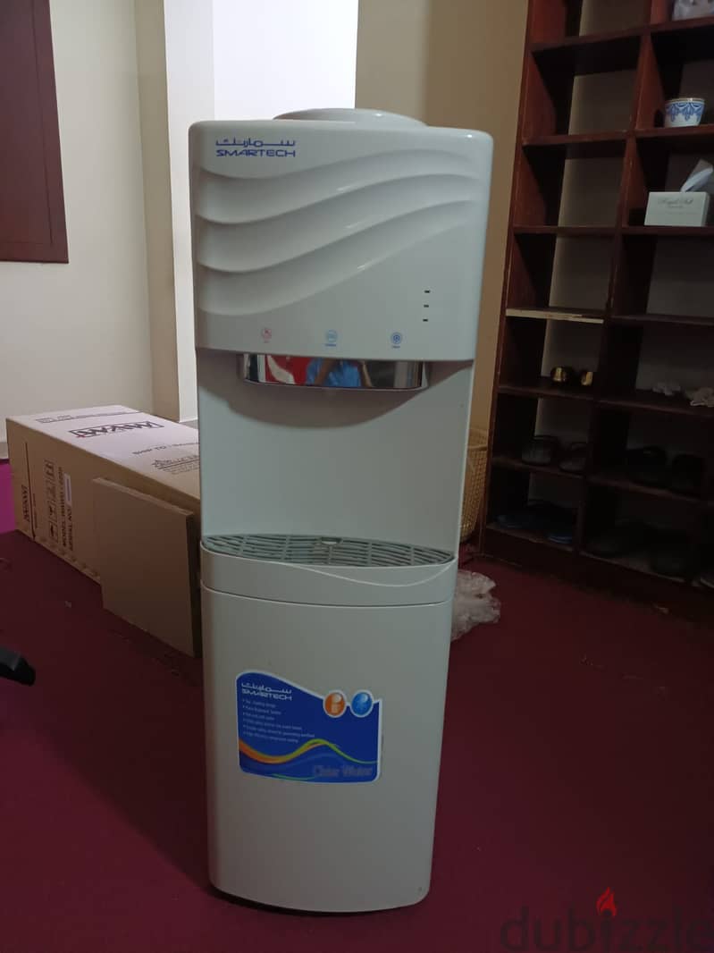 Water dispenser good condition 0