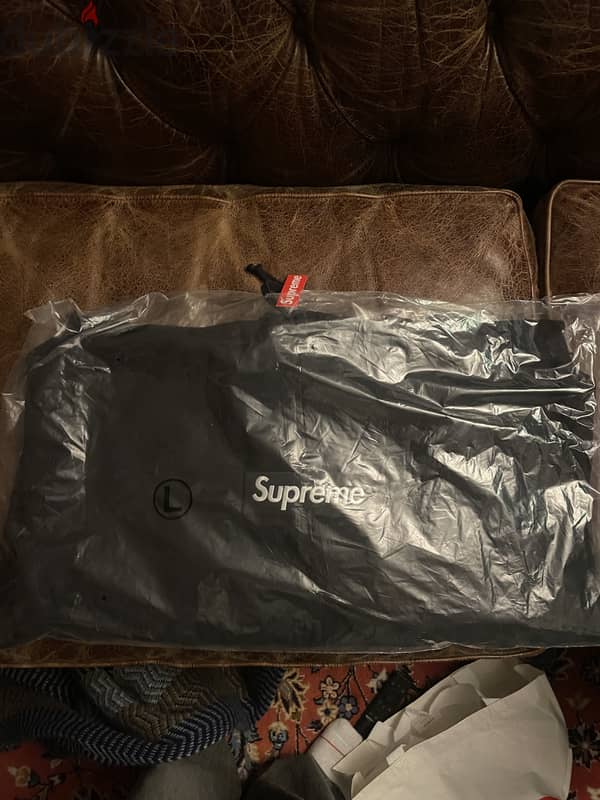 Supreme fw18 box outlet logo hoodie