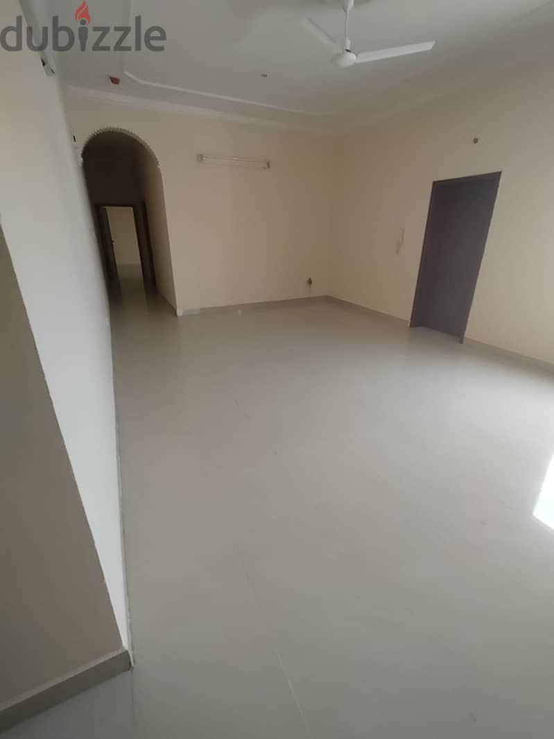 For rent an apartment in Hidd, consisting of 2 large rooms, 2 bathroom 1