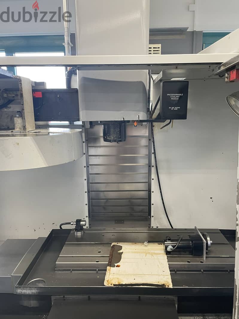 HAAS VCE 750 Vertical Machining Centre 4