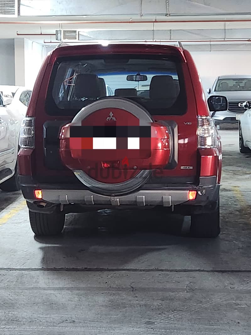 Mitsubishi Pajero 0