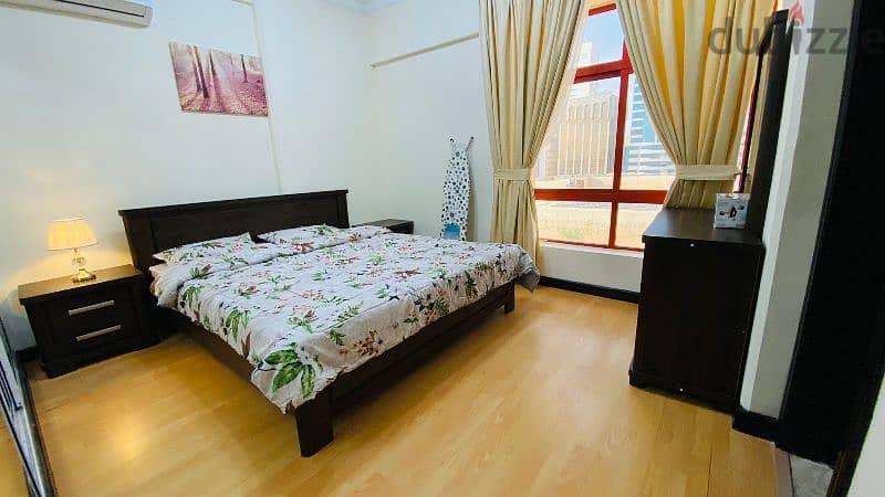 Unlimited E&W Bright & Light 2BR furnished Apartment 5