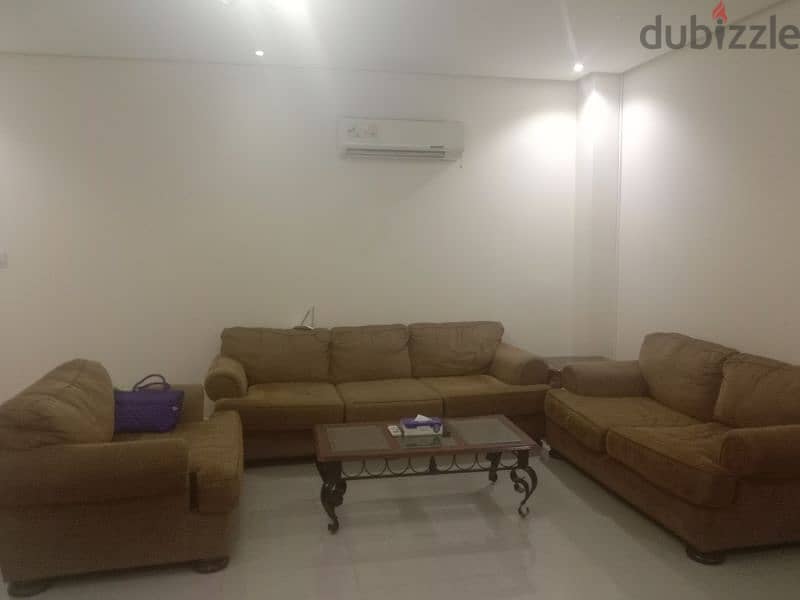 Fully furnished 1bhk flat available in Juffair with ewa 2