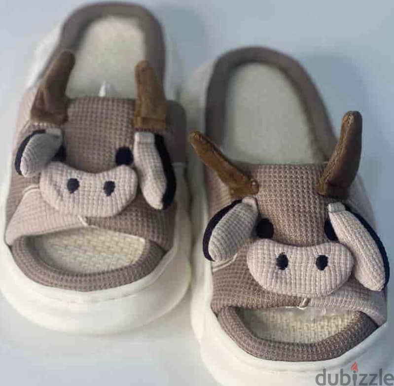 Affordable Beautiful Slippers BRAND NEW!! CUTE 7