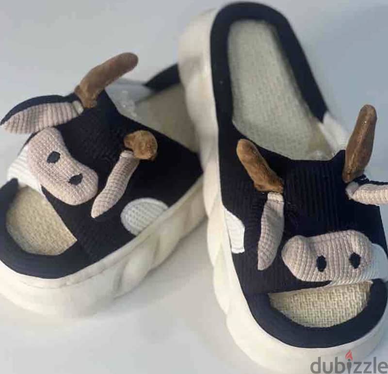 Affordable Beautiful Slippers BRAND NEW!! CUTE 8