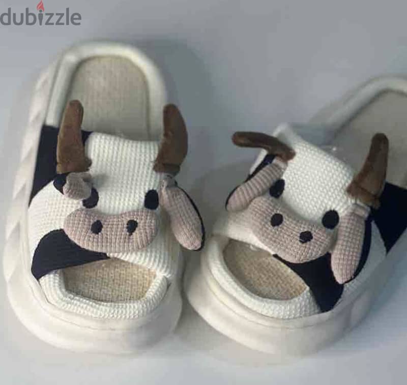 Affordable Beautiful Slippers BRAND NEW!! CUTE 9