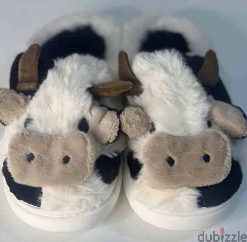 Affordable Beautiful Slippers BRAND NEW!! CUTE 10