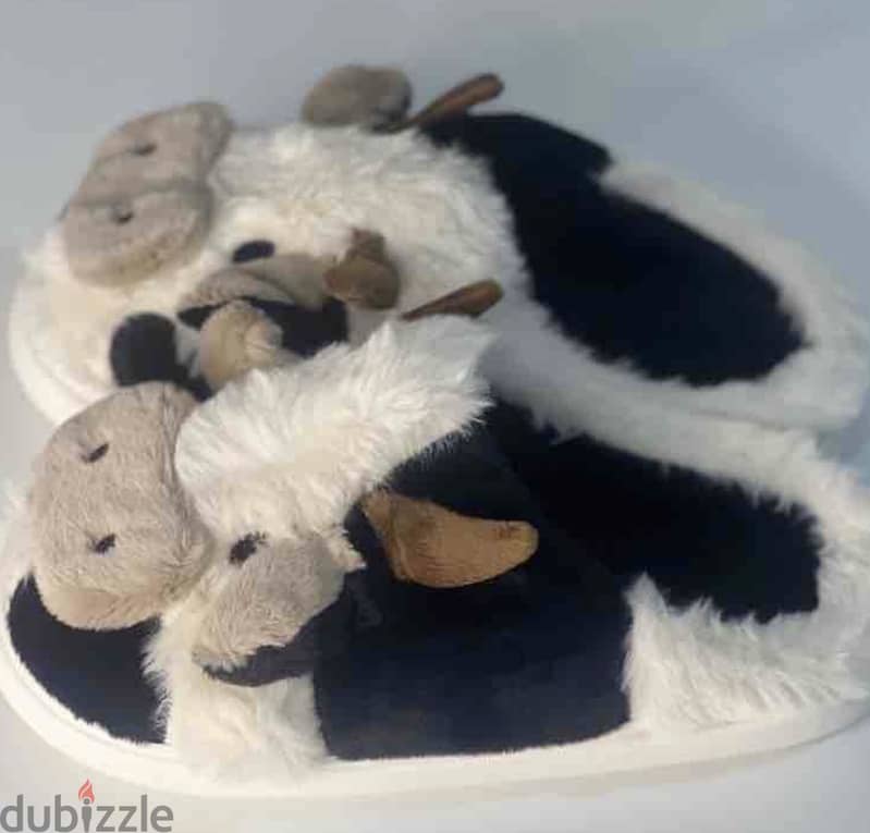 Affordable Beautiful Slippers BRAND NEW!! CUTE 11