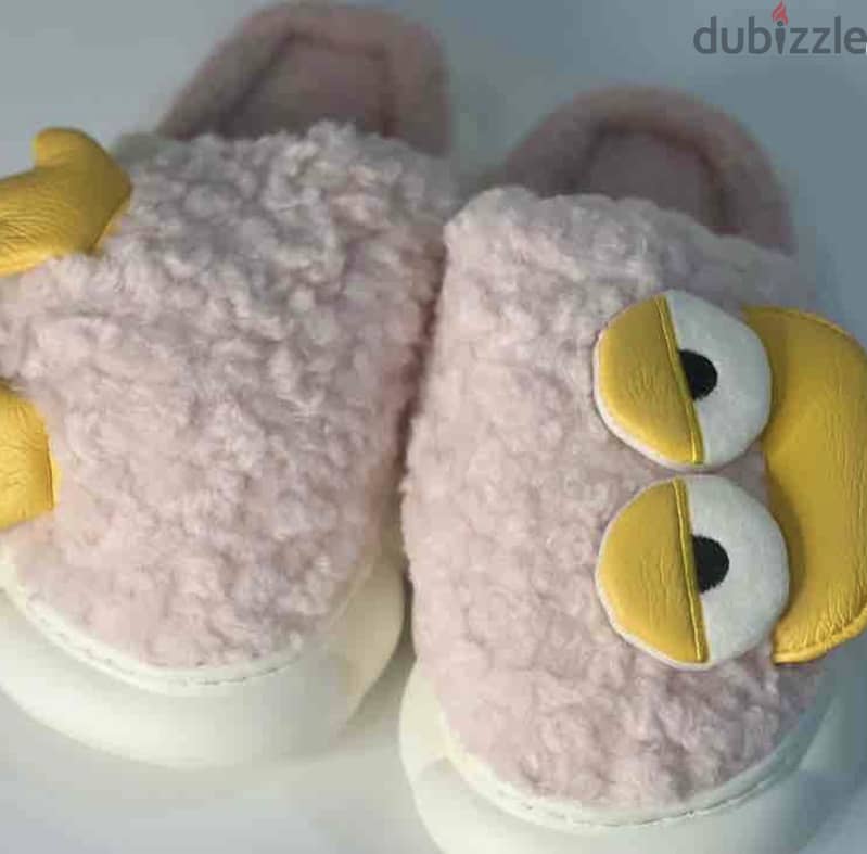 Affordable Beautiful Slippers BRAND NEW!! CUTE 13
