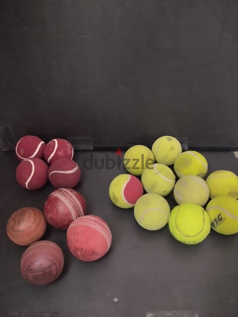 12 Cricket ball for sale BD 3 7