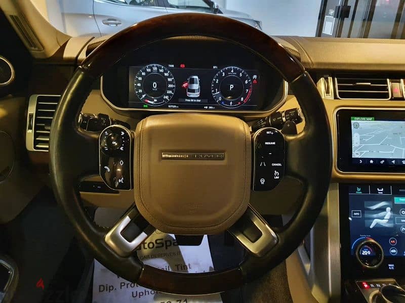 Range Rover Vogue model 2019 supercharged 8