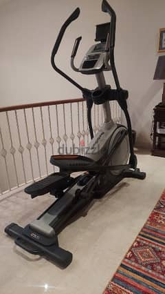 Cross trainer 200 online kg