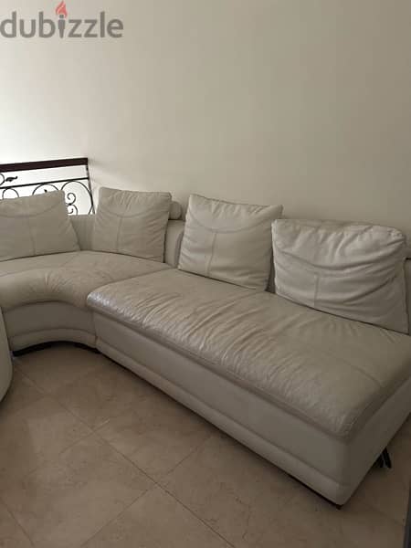 Corner Sofa -White- slightly damaged 2