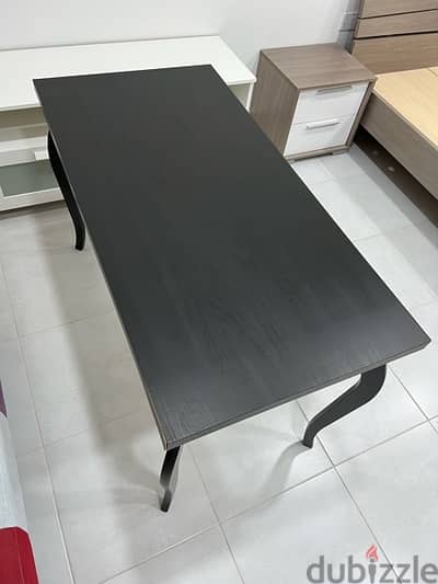 IKEA table